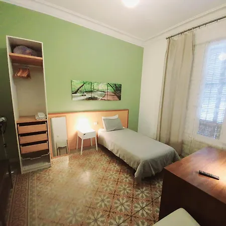 Apartamento Urgell Apartment *